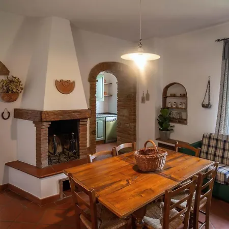 Il Torrino Country Country house *